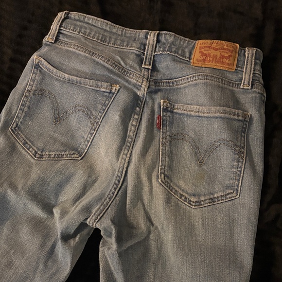 Levi's Denim High Rise Slim Fir Jeans - Picture 7 of 13